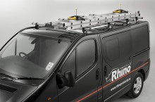 RHINO_PROMO_09_DELTA-4BAR_MB4D-B64N_AND_SAFESTOW_RAS03_ON_VAUXHALL_VIVARO